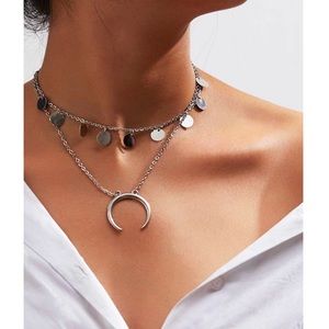 Horn & Sequin Design Layered Chain Necklace